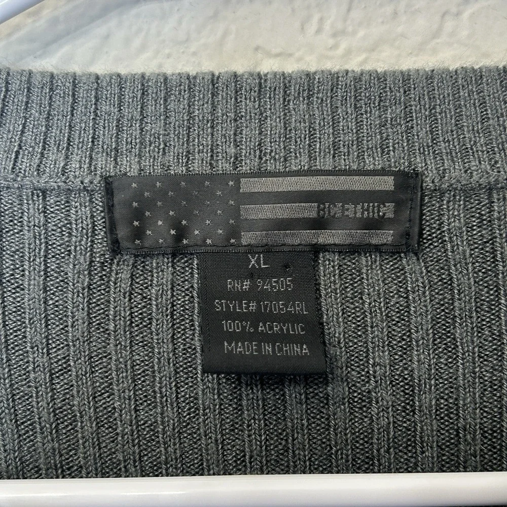Vintage BC Ethic Life of Leisure Gray Ribbed Crewneck Sweater Men's Size Large L